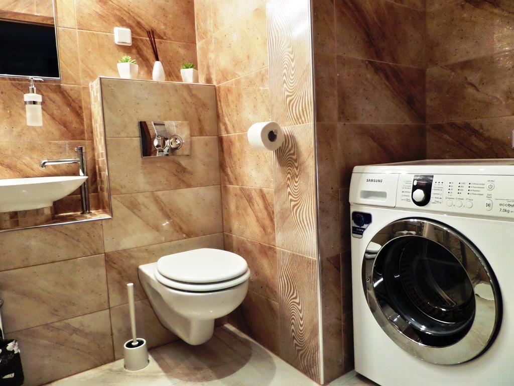 Apartamenty Silver Premium ワルシャワ 部屋 写真